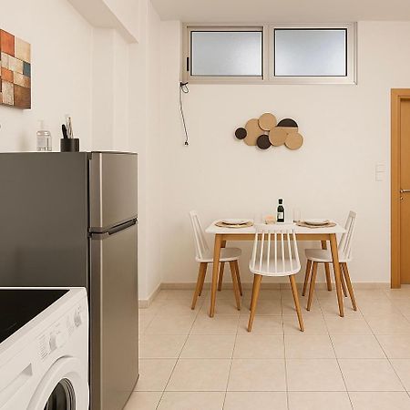 Friendly & Comfy Apartment Ierápetra Eksteriør billede