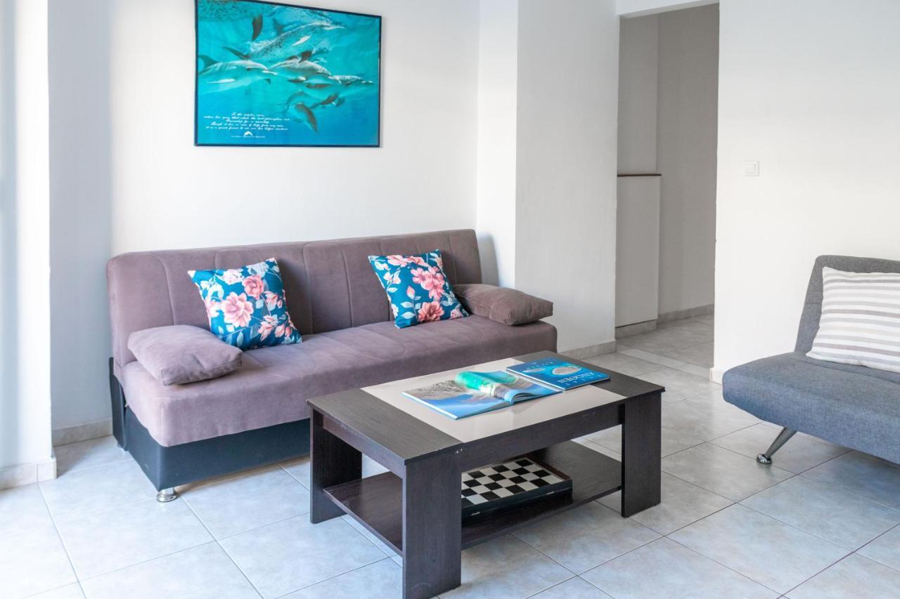 Friendly & Comfy Apartment Ierápetra Eksteriør billede