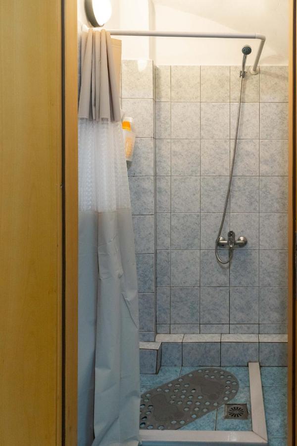 Friendly & Comfy Apartment Ierápetra Eksteriør billede