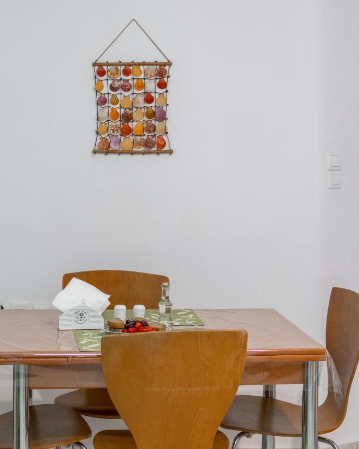 Friendly & Comfy Apartment Ierápetra Eksteriør billede
