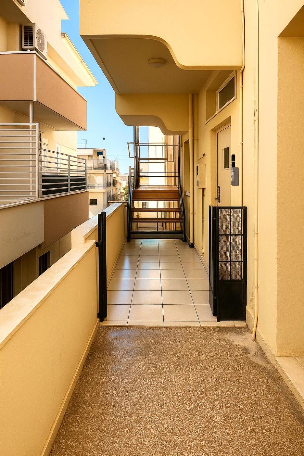 Friendly & Comfy Apartment Ierápetra Eksteriør billede